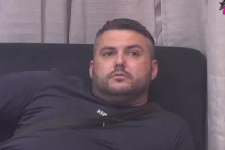OGLASILA SE MEVLIDA DURDŽIĆ! PORUKA ZGROZILA JAVNOST! – Prekršila Asminov zahtev! Kreće HAOS u “Eliti 9”!(VIDEO)