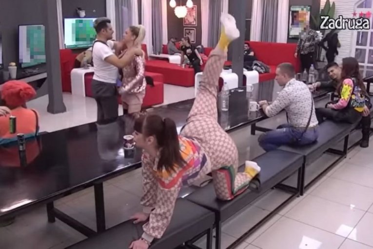 KAKO DA SMRŠAM? Miljana Kulić dala odgovor na večito pitanje pred LETNJE ODMORE – vežbajte kod kuće OVAKO! (VIDEO)