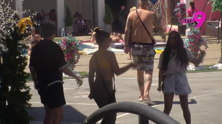 Boginja zna kako do Anđelovog srca: Naručila hit Relje Popovića, on odmah reagovao! (VIDEO)