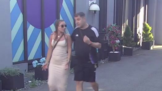 Murat hoće da bude Filip, da što duže opstane! Ivan rešio da uzme Saru pod svoje, dao joj par saveta! (VIDEO)