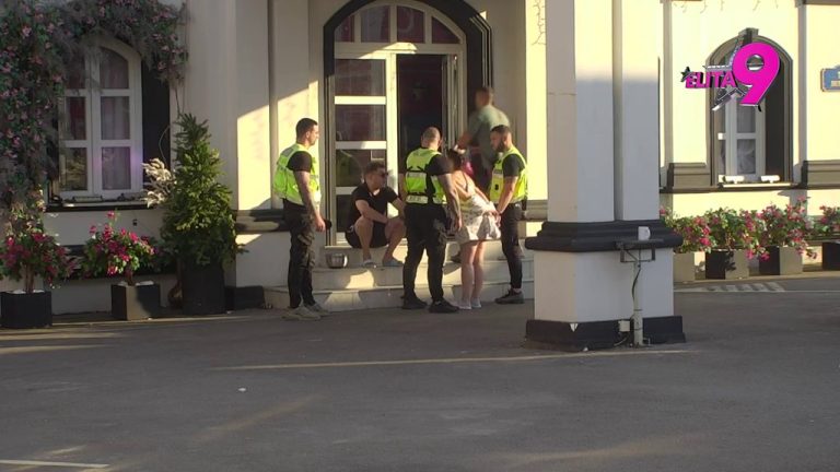 HAOS: Ivan i Jovana se vređaju za sve pare, obezbeđenje ih opkolilo! (VIDEO)