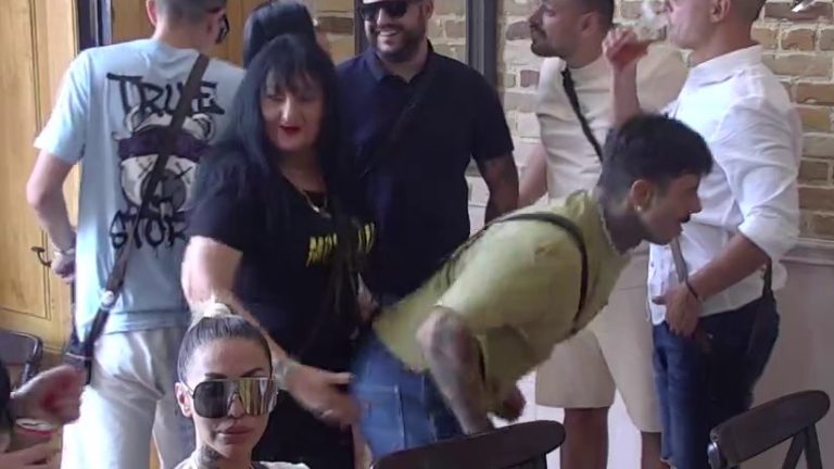 VEČERAS NA PINKU 📺 Ne propustite emisiju PITANJA GLEDALACA sa MILANOM MILOŠEVIĆEM ✨
