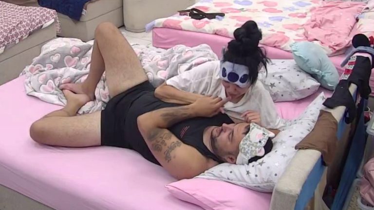 Pokazala koliki je čovek: Maja se sažalila na tužnog Alibabu i danas ga oslobodila Lemur maske! (VIDEO)