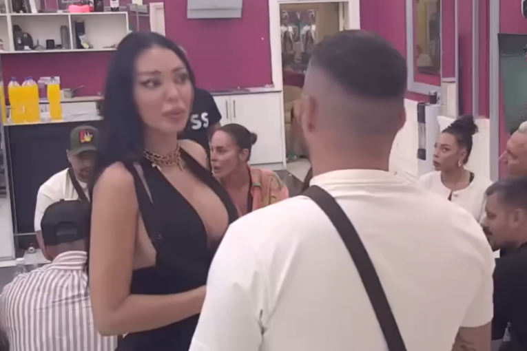 ASMIN DOBIO PONUDU ZA “ELITU 10”: Maja na ivici nervnog sloma, LJUBOMORIŠE mu i na ćerku Noru?! HAOS! (VIDEO)