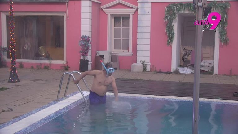 ZARONIO KAO DA TRAŽI ATLANTIDU: Bora rešio da postane profesionalni ronilac, Janjuš i Sandra ne veruju šta gledaju! (VIDEO)