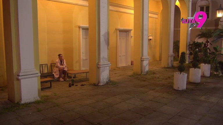 ŠTA GLUMIŠ, KAKAV SI TI MANGUP?! Viktor svojim postupkom izbacio Minu iz takta, pišti poput EKSPERS LONCA! (VIDEO)