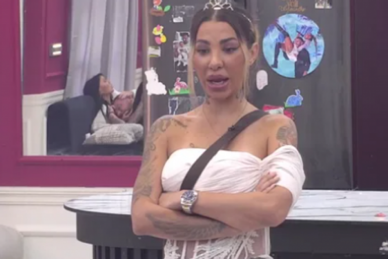 ANELI AHMIĆ OTKRILA DA STANIJA POSEDUJE INFORMACIJU KOJA JE MOŽE UGROZITI: Zbog OVOGA mora da joj ĆUTI!