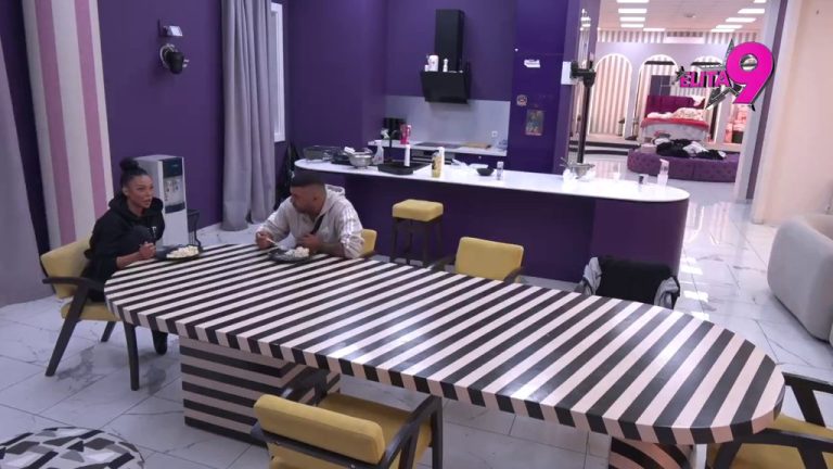 Mora da prenese sve od reči do reči: Asmin morao da preda Maji ceo referat sa intervjua! (VIDEO)