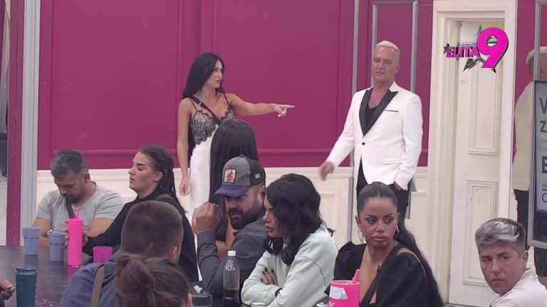 Kad bi ustao ovde da se bori sam za sebe, oprao bi me za života: Stanija demonstira susret sa Asminom ispred Odabranih! (VIDEO)