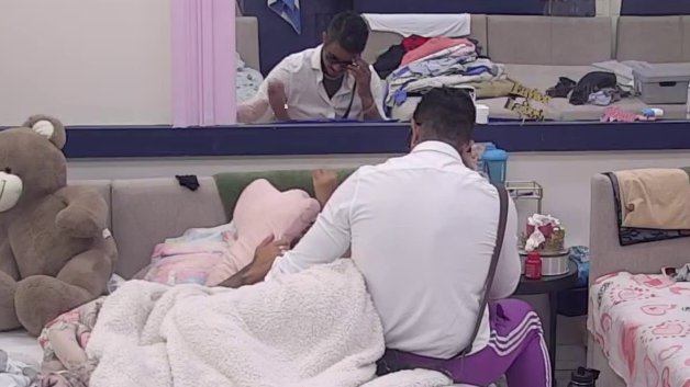 Ne popušta! Aneli i dalje tera Đukića od sebe, on progovorio: Video sam ja sve večeras (VIDEO)