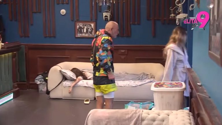 GDE TI JE PAMET U GLAVI: Mića IZVREĐAO Aneli do koske 😱🤬
