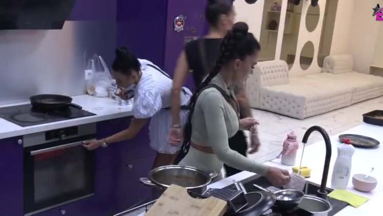 Pozdravi batu, možda mu poraste kosica: Maja sve monstruoznije uvrede upućuje Staniji, od ovog haosa nema dalje! (VIDEO)