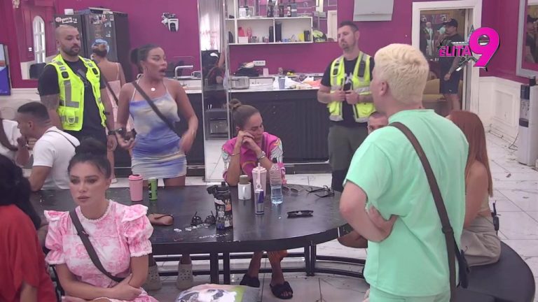 Sofiji majka Brankica okrenula leđa? Terza isprozivao Janićijeviće, ona u nikad žesćem ratu sa Urošem: Možda majka traži novog dedu kog ćete da muzete (VIDEO)