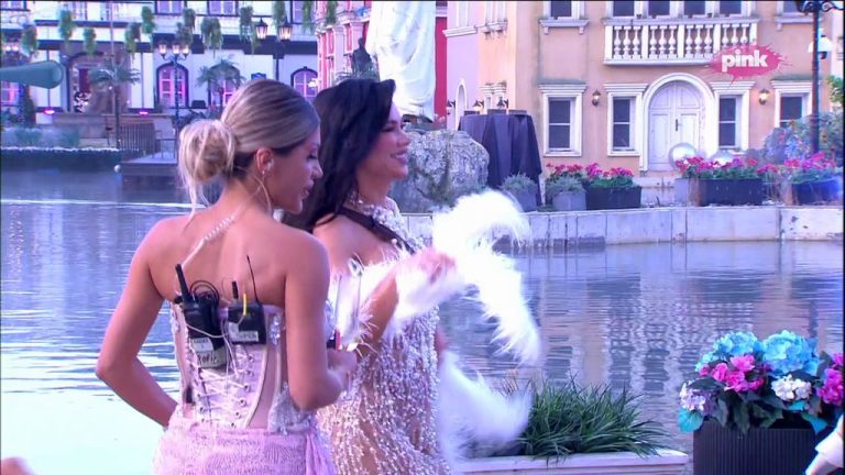 Srce joj je slomio jedan bauštelac: Toša ispratio Staniju uz emotivne stihove, ona ne skida osmeh s lica! (VIDEO)
