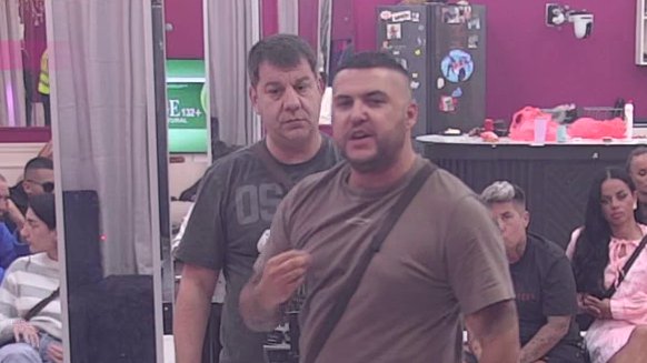 UBEĐEN U JEDNO! Ivan poručio Maji da neće progovoriti sa njim ako se pomiri sa Asminom, pa otkrio da ON preko jedne stvari NE PRELAZI (VIDEO)
