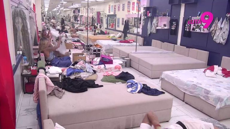PINK.RS PAPARACO! Luka Vujović se PRVI PUT pojavio u javnosti nakon napuštanje Elite 9, evo GDE se uputio i da li je Anita bila sa njim (FOTO+VIDEO)