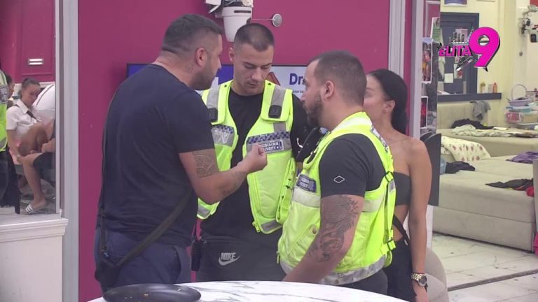 Javno molim da me ostavi na miru: Asmin ne može da se reši Maje Marinković, pred svima joj dao šut kartu i otkrio da ga je molila da imaju odnose! (VIDEO)
