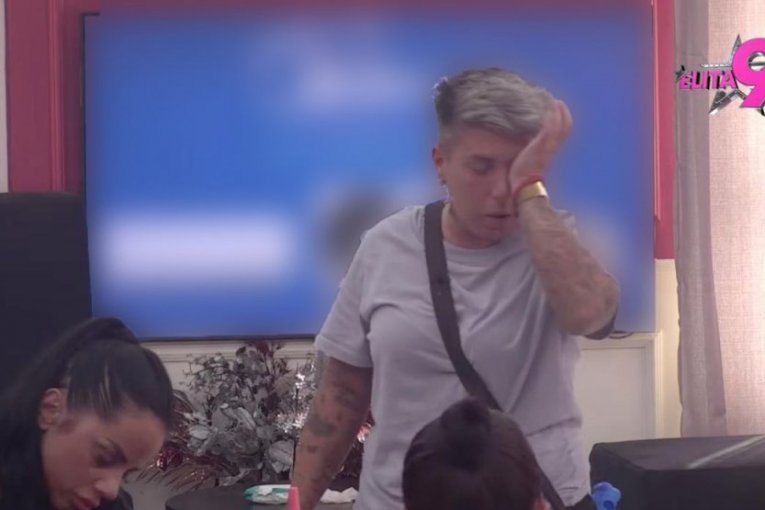 LJUDI, ŠTA SE DEŠAVA SA MATOROM?! Rijaliti-učesnica PLAČE KAO KIŠA – Ovo ju je slomilo na KOMADE! (VIDEO)