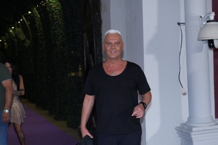 NAPADNUT MILAN MILOŠEVIĆ UŽIVO U PROGRAMU: Momentalni prekid emisije – REGION ZGROŽEN!