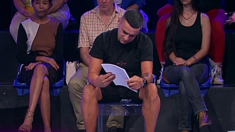 Prisetio se uspomena sa Teodorom! Stigao poseban poklon za Bebicu, pa Uroš razvezao jezik o bivšem drugu Janjušu: Više mu neću ćutati (VIDEO)