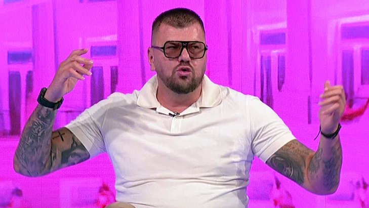 Šta ja da radim sa 211 centimetara?! Janjuš progovorio o Eliti 10, pa priznao: Ugojio sam se 40 kilograma… (VIDEO)