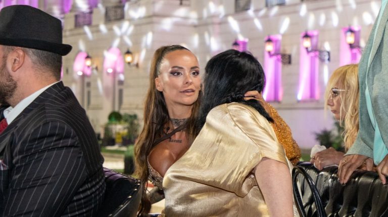 TEODORA DELIĆ NEKAD I SAD: Isplivale STARE SLIKE učesnice ELITE, da li je prepoznajete? 🤔