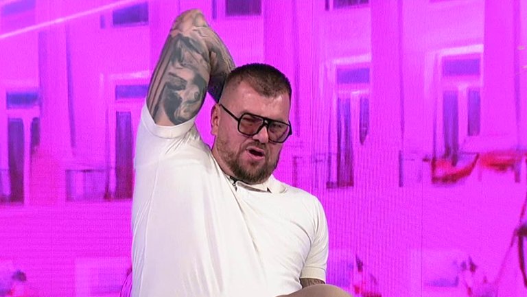 Bile smo drugarice, bilo bi glupo… Vanja se prisetila uspomena sa Kačavendom, pa otkrila šta ih povezuje! (VIDEO)