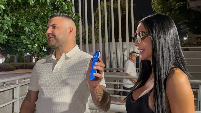 PRVA ZAJEDNIČKA IZJAVA MAJE I ASMINA NAKON SKANDALA ZA PINK.RS: Durdžić priznao da je on za sve kriv, pa se pohvalio novim telefonom, ona opet udarila na njegove roditelje (FOTO+VIDEO)