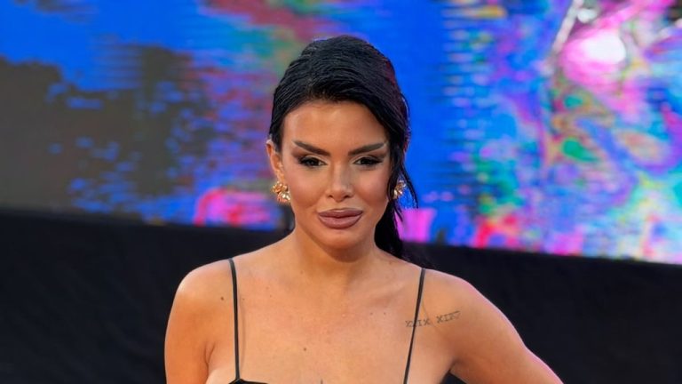 Ponosno pokazuje trudnički stomak: Anita Stanojlović novom objavom oduševila pratioce! (FOTO)