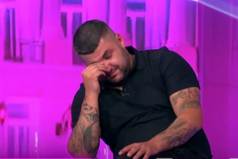 USRED AFERE O GABI ISPLIVAO ASMINOV PAPARACO SNIMAK! Kačavenda ga raskrinkala: KREĆE ŠVEDSKI AKCIONI! (VIDEO)