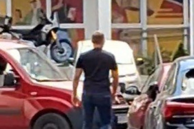 ŠOK-BOMBA ISPRED PINKA! Uhvatili smo Stefana Karića na razgovoru sa Milicom Mitrović – PRESUDAN DAN!