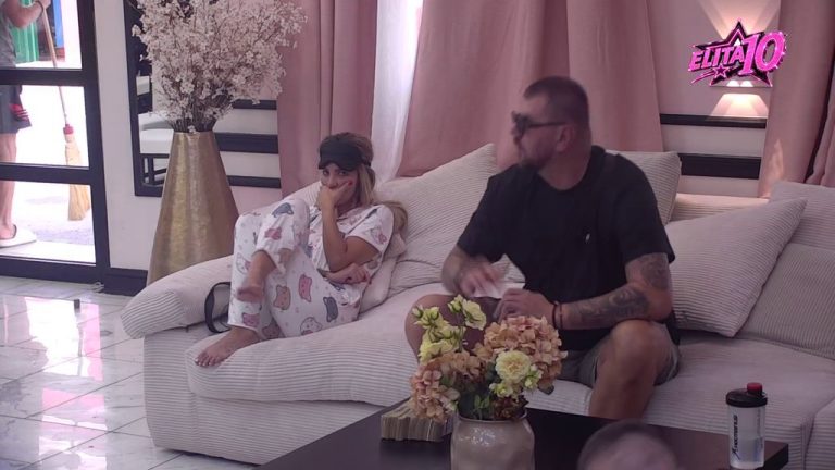 PRST U OKO ĐUKIĆU! Filip je sinoć ostavio Aneli zbog Janjuša, ona danas sela pravo pored njega i TRAŽILA MU USLUGU (VIDEO)