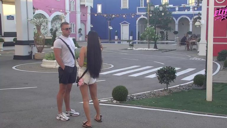 MOJ OTAC BI BIO PONOSAN: Slađa Poršelina tvrdi da je se roditelji ne stide! (VIDEO)