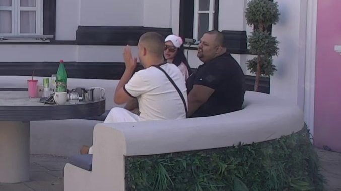 Hvala Bogu da će biti još par puta: Poršelina s nestrpljenjem čeka novu turu intime s Carom! (VIDEO)
