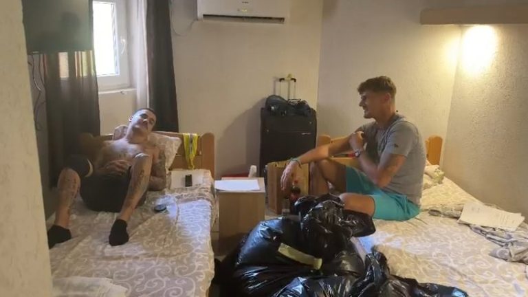 Ja mu dođem kao sin: Vasilije otkrio u kakvom će odnosu biti sa Đukićem, Amar se dotakao Uroševe promene pola! (VIDEO)