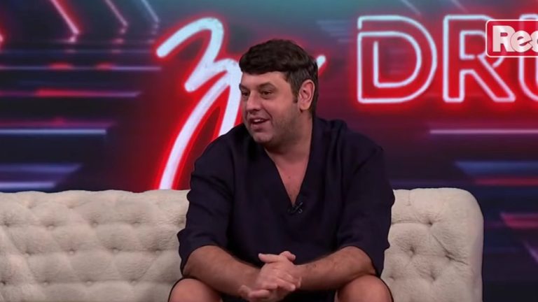 ILIJA PEČENICA PRIZNAO: Namerno sam UNAKAZIO UROŠA, stavio sam mu PLASTIČNU KOSU! 😳😅