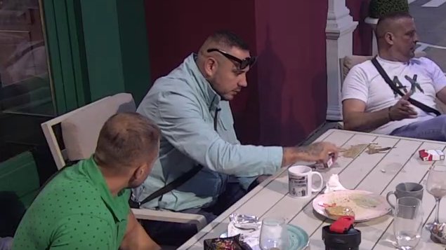 Ne može da se smiri: Car urla iz petnih žila, Jakšićka uspela da ga ubaci u crveno! (VIDEO)