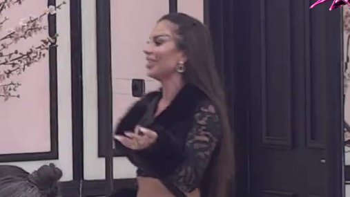 Iskompleksirao se jer je ceo život živeo pod Stojinom suknjom: Učesnici urnisali Milana Popova, Sanja Grujić ga dokrajčila (VIDEO)