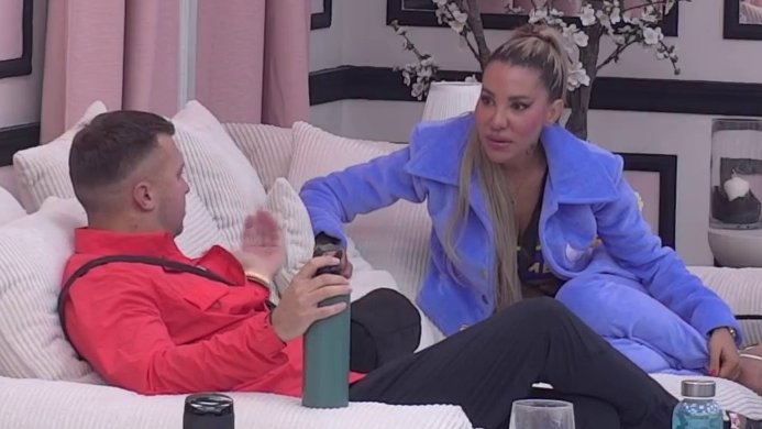 Ne može da veruje! Karić šokiran Đukićevim ponašanjem: Folira se, najlakše je tako da… (VIDEO)