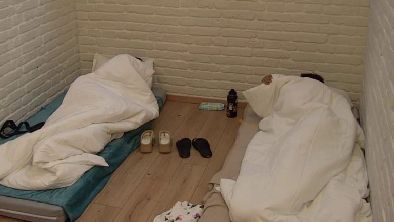 Nikako da pronađu zajednički jezik: Filip pokušao lepo da popriča s Aneli, ona se nadurila! (VIDEO)