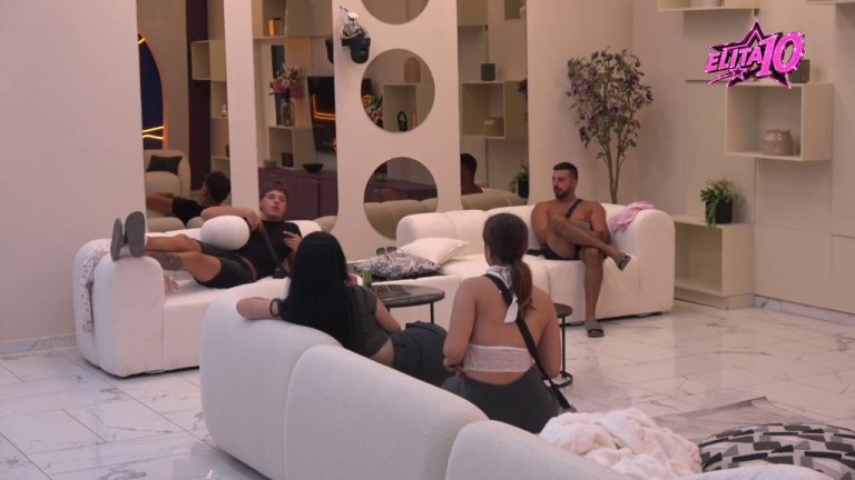 Rekao si da sam druga Maca Diskrecija: Jovana saterala Velju u ćošak, žestoko ga izrešetala zbog prozivki! (VIDEO)