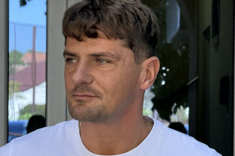 BIVŠI KOŠARKAŠ ULAZI U “ELITU 10”: Bacio oko na Hrvaticu koja traži sponzora! (VIDEO)