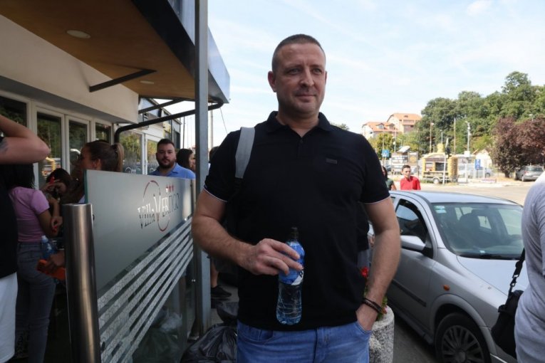 LUNA ĐOGANI JE ZA NJEGA PROŠLOST! Učesnik “Elite 10” šokirao u karantinu: Ako uđe…