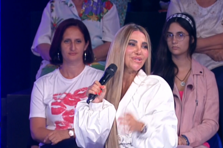 ANELI AHMIĆ UŠLA U “ELITU 10”! Šok-odluka produkcije – OVAJ HONORAR SE NE ODBIJA!