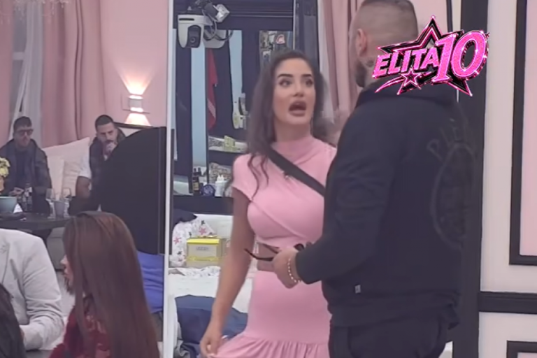 ANĐELA ĐURIČIĆ “SAHRANJENA” UŽIVO NA PINKU, OBELODANJENE NAJJEZIVIJE STVARI IZ PROŠLOSTI! Kako će ovo objasniti svom budućem dečku?