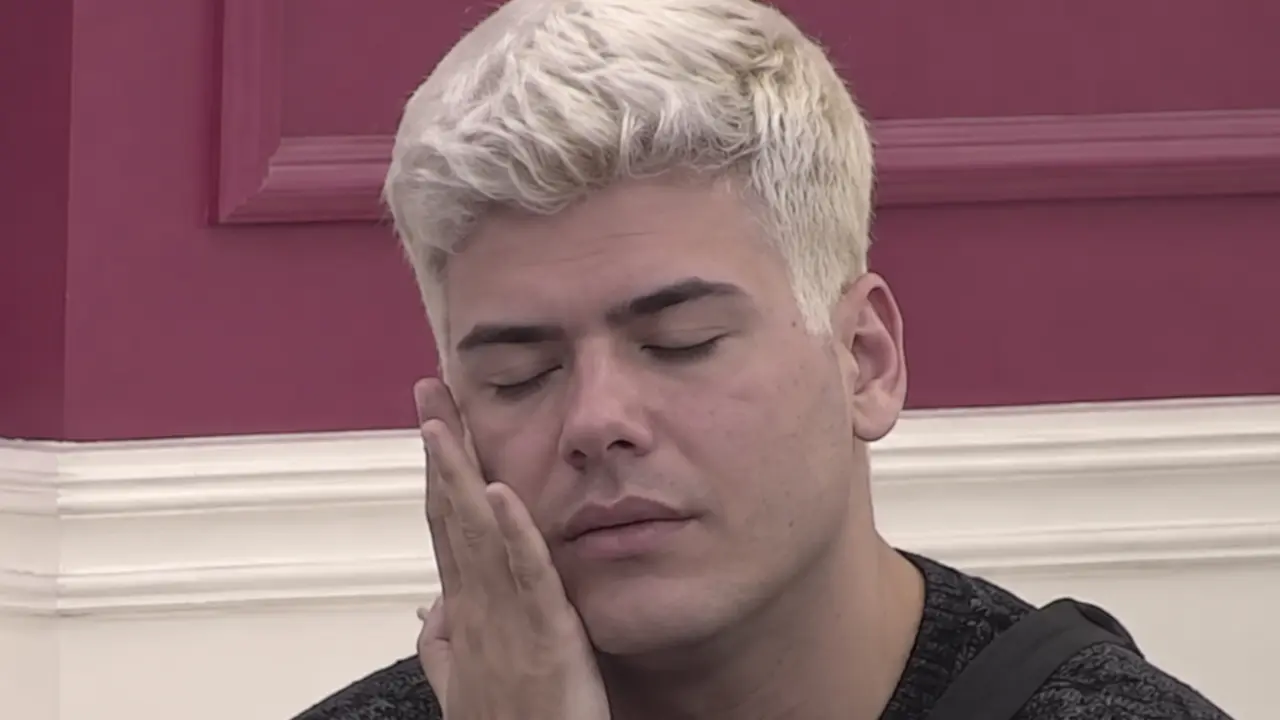 Uroš Stanić Uroš Stanić