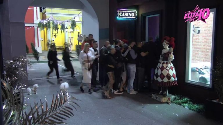 Spampedo! Učesnici pohitali ka kazinu kako bi razgrabili hranu i piće! (VIDEO)