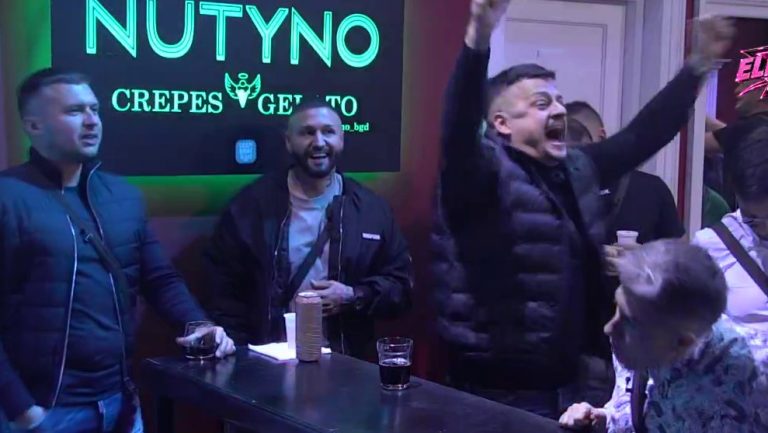 Ekipa sa šanka bi poslala piće da može! Cimeri pali u trans, Terza najveseliji! Evo koja pesma ga je pogodila (VIDEO)