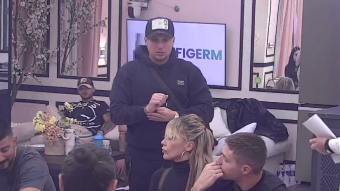 Sledi novi haos Karića i Cara? Stefan žestoko potkačio ljutog suparnika, pa Aneli pokušao da otvori oči (VIDEO)