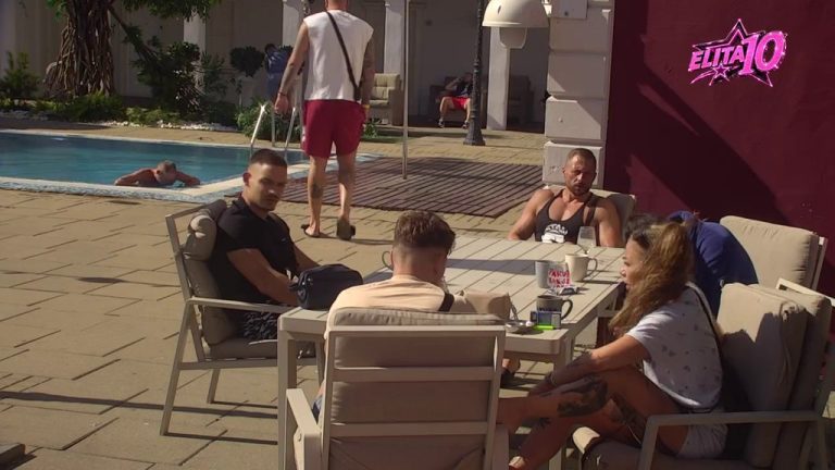 Ne zna da se okupa, posteljinu da promeni…. Jovana Kosovac na meti osuda svojih cimera, zbog veze sa Leonom je dokusurili (VIDEO)